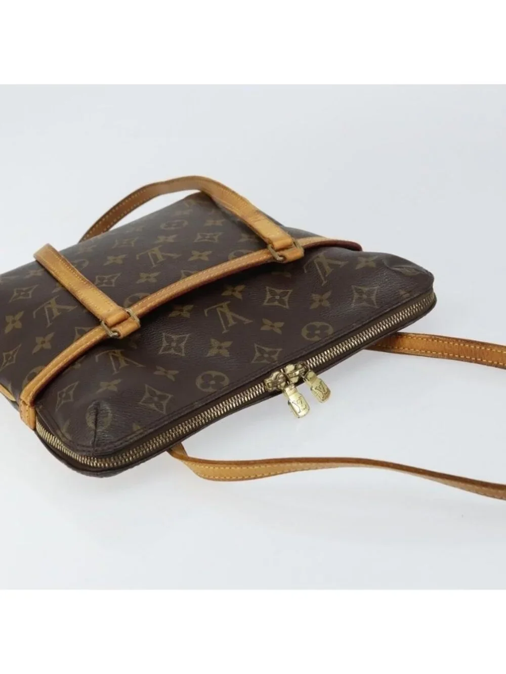 Authentic LOUIS VUITTON Monogram Coussin GM Shoulder Bag M51141 LV
